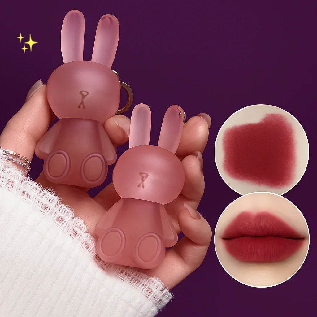 (LEVE 2 PAGUE 1) Lipstick de Coelhinho + Chaveiro Colecionável! Beleza Dedicada