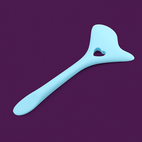 (COMPRE 1 LEVE 2) Delineador Prático de Silicone Beleza Dedicada